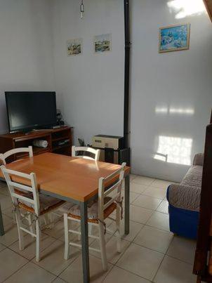 Location Petit Gite Individuel Orgeres  ภายนอก รูปภาพ