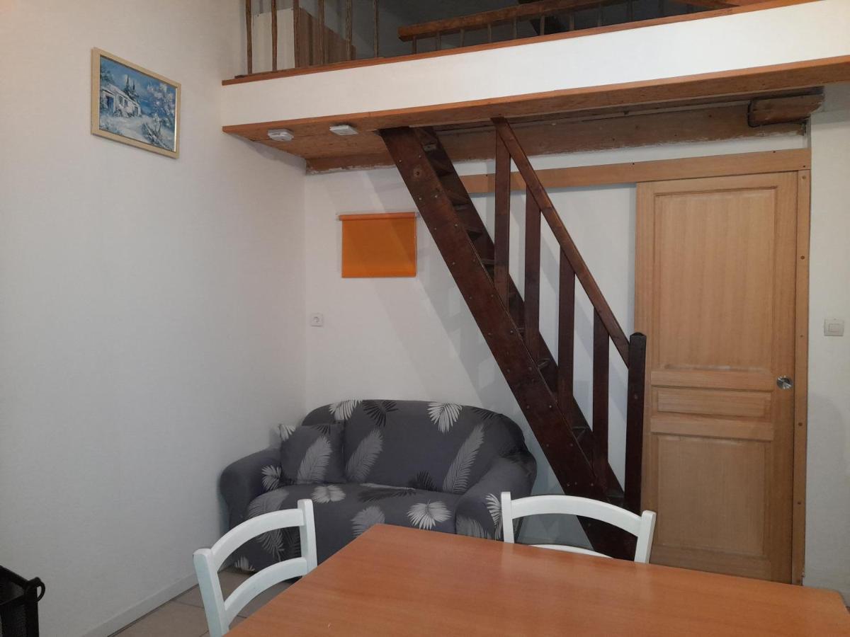 Location Petit Gite Individuel Orgeres  ภายนอก รูปภาพ